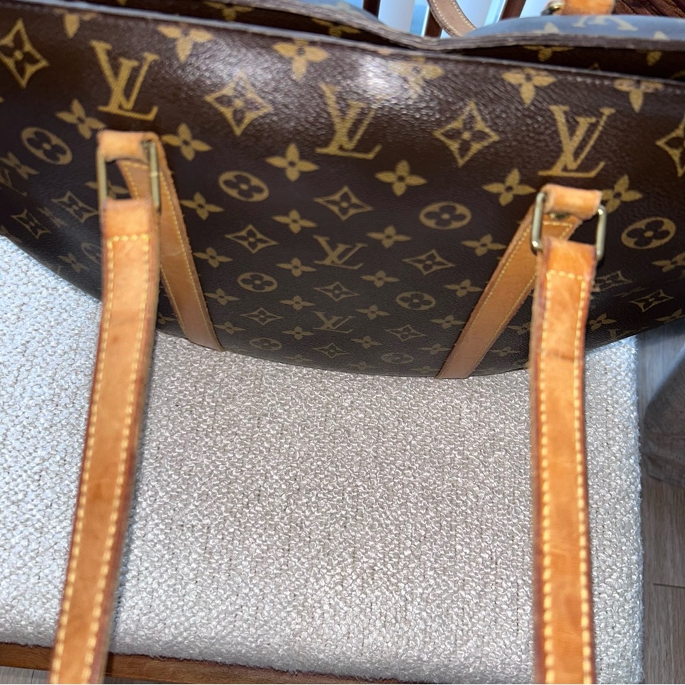 Authentic 🥰Louis Vuitton Monogram Baylone totes - Picture 5 of 16